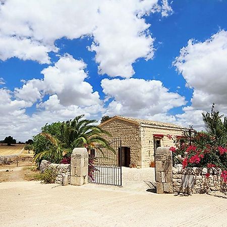 Agriturismo Il Melograno Cannizzara Buitenkant foto