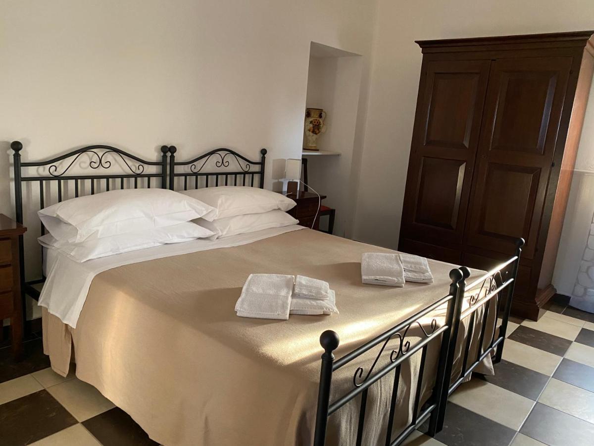Agriturismo Il Melograno Cannizzara Buitenkant foto
