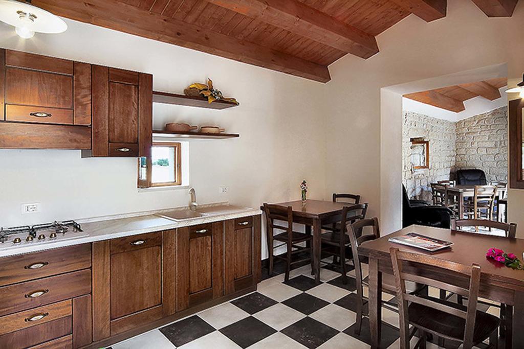 Agriturismo Il Melograno Cannizzara Buitenkant foto